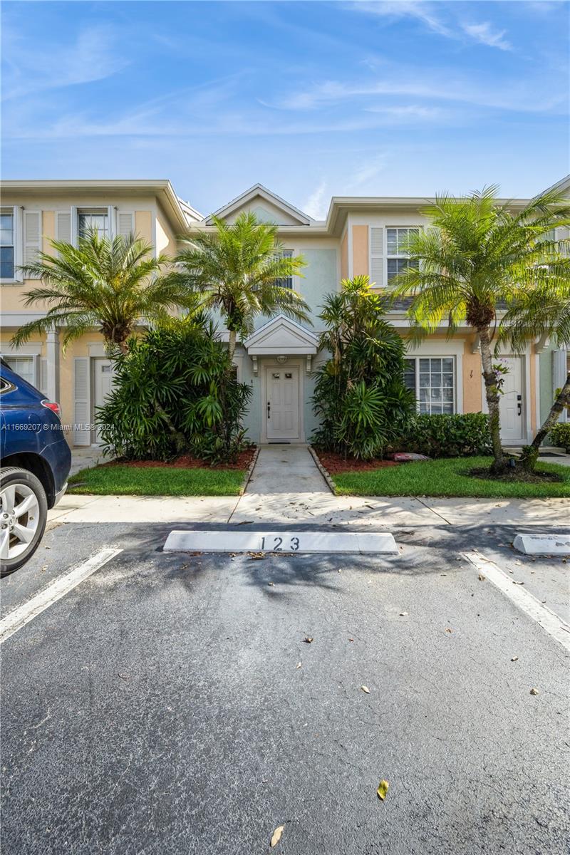 81 Simonton Circle, unit 81, nicely located in "Coconuts Development" in Bonaventure Subdivision. Come see this 2 story Townhome with tile floors, nice patio and a parking space in front of the unit. Guest parking is available too!