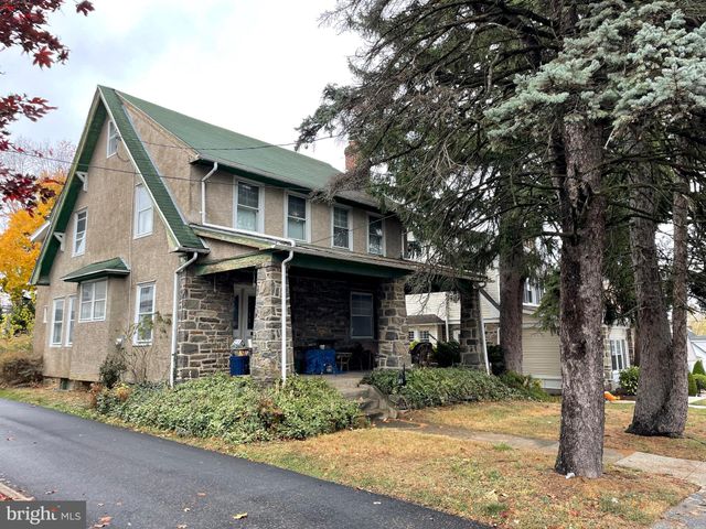 $285,000 | 308 East Township Line Road | Haverford Township - Delaware County