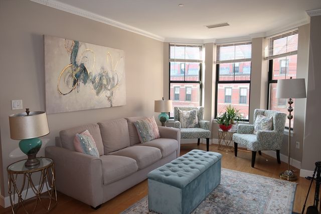 $4,150 | 75 Clarendon Street, Unit 407 | South End