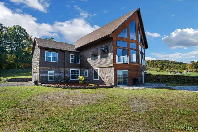 $725,000 | 94 Ringwood Road | Dryden