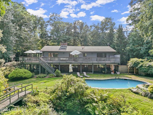 $2,399,000 | 297 Cognewaugh Road | Cos Cob