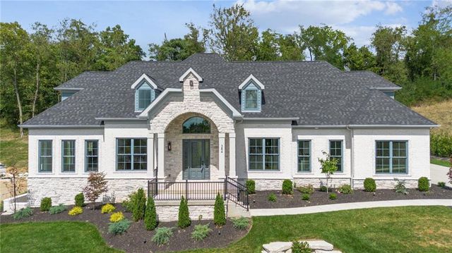 $1,697,000 | 384 Buckingham Drive | Peters Township