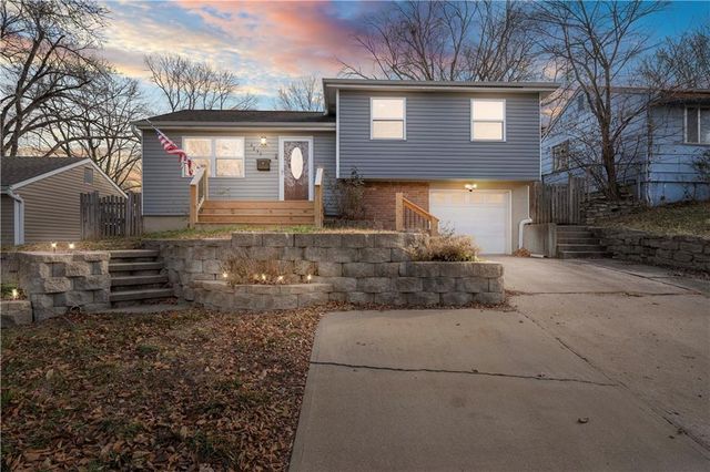 $274,500 | 4839 North Manchester Avenue | Randolph Corners North