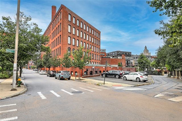 $739,000 | 116 Chestnut Street, Unit J2 | Downtown Providence