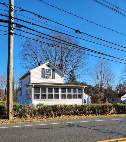 $280,000 | 813 North Colony Road | Meriden