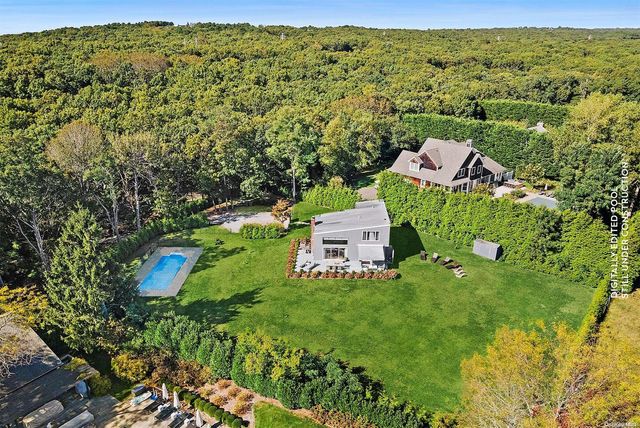 $2,695,000 | 700 Edge Of Woods Road | Water Mill North