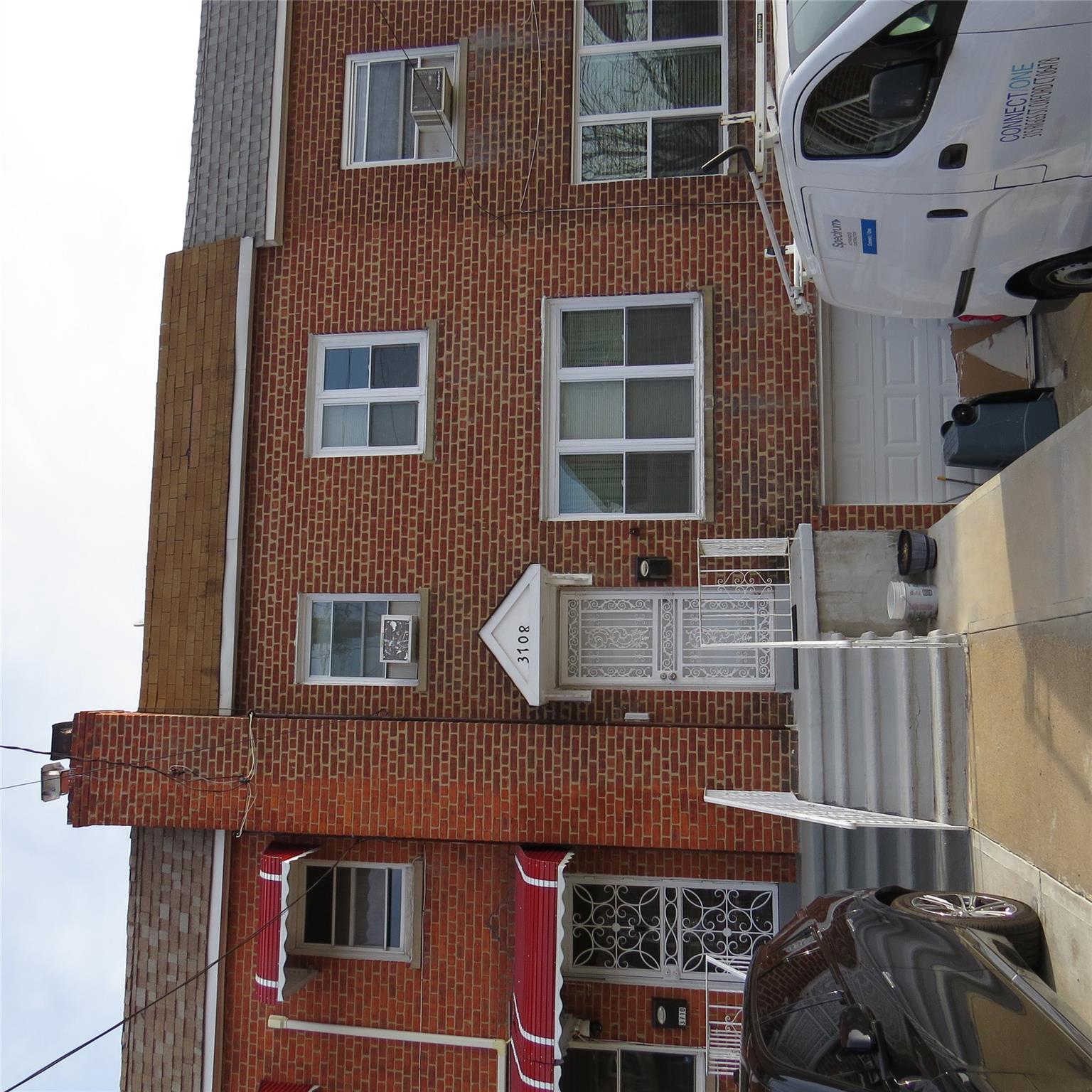 View of townhome / multi-family property