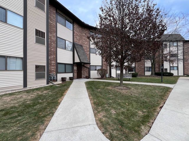 $2,100 | 550 Vine Avenue, Unit 206 | Highland Park