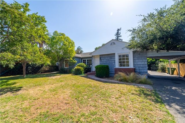 $2,100,000 | 5109 Genesta Avenue | Encino