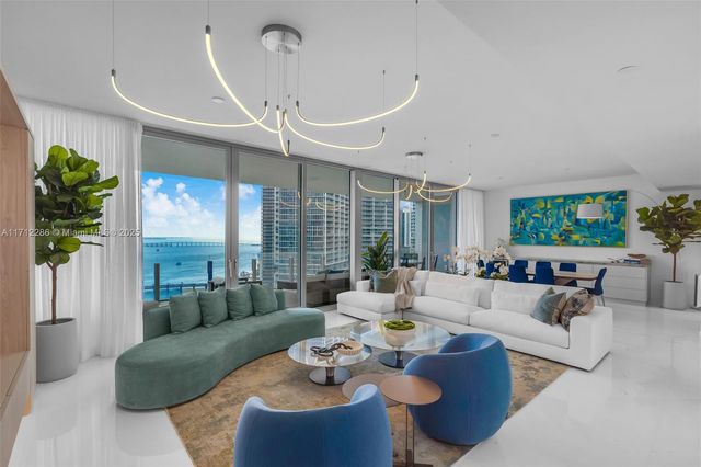 $5,000,000 | 300 Biscayne Blvd Way, Unit 2602 | Downtown Miami