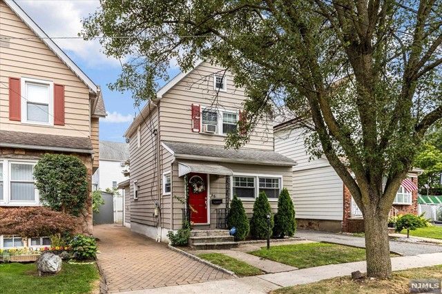 $549,000 | 36 Myrtle Avenue | Central Nutley