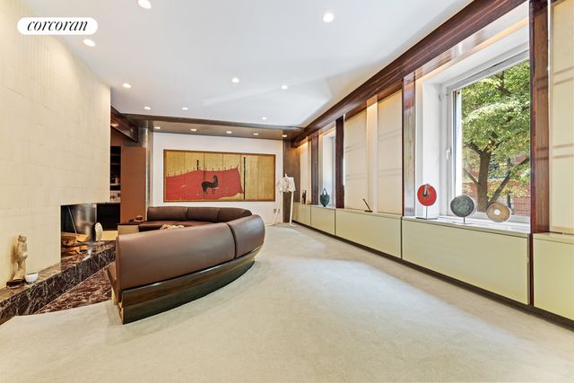 $3,750,000 | 550 Park Avenue, Unit 2W | Lenox Hill