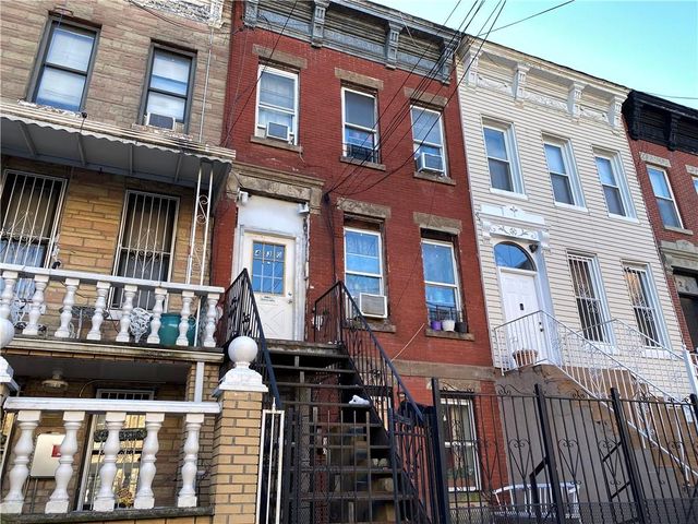 $940,000 | 430 East 144th Street | Mott Haven