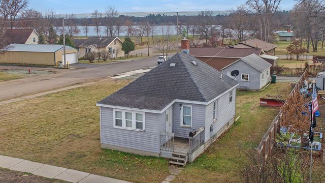 $149,900 | 206 1st Street Southwest | Crosby