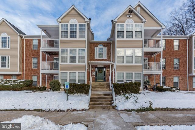 $212,500 | 2833 Katewood Court, Unit 62833 | Greenspring East