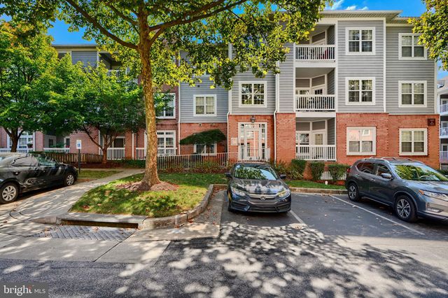 $2,300 | 9119 Groffs Mill Drive, Unit 9119 | Owings Mills