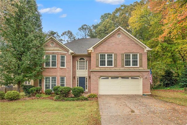 $485,000 | 1008 Fairwood Lane Northwest | Brookstone