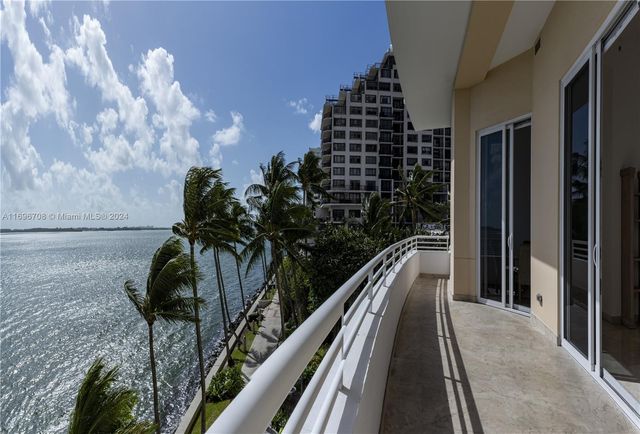 $11,800 | 808 Brickell Key Drive, Unit 404 | Brickell