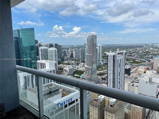 $2,300 | 50 Biscayne Boulevard, Unit 5209 | Downtown Miami