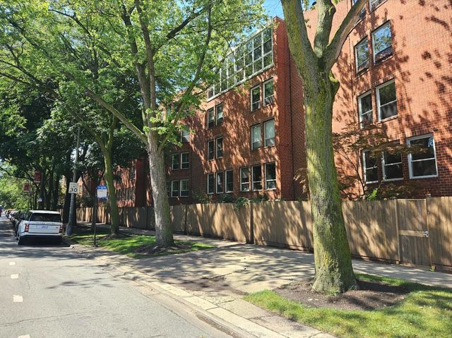 $285,000 | 5400 South Hyde Park Boulevard, Unit A9 | East Hyde Park