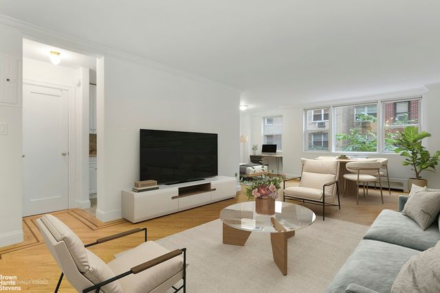 $5,500 | 215 East 80th Street, Unit 3A | Upper East Side