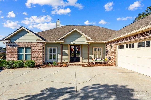 $575,000 | 5342 Southlake Drive | Pace