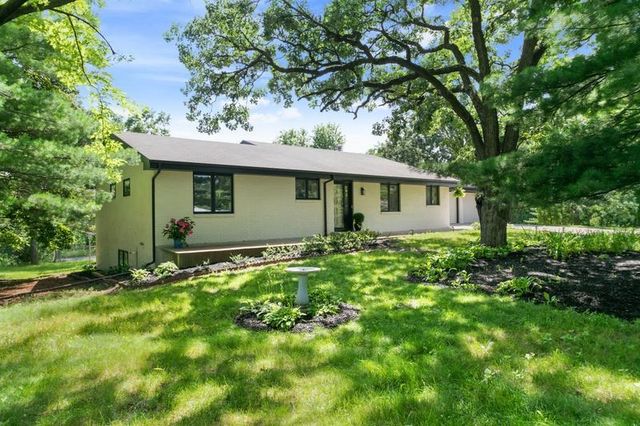 $649,900 | 5731 Auto Club Road | West Bloomington