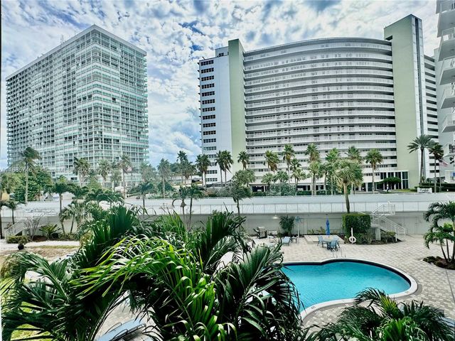 $479,000 | 1920 South Ocean Drive, Unit 306 | Harbour Isles of Fort Lauderdale