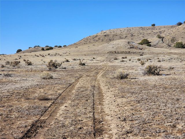 $22,500 | 40-acres 40-acres Las Animas Ranch