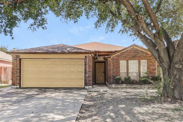 $2,125 | 1733 Duster Circle | Oakbrook