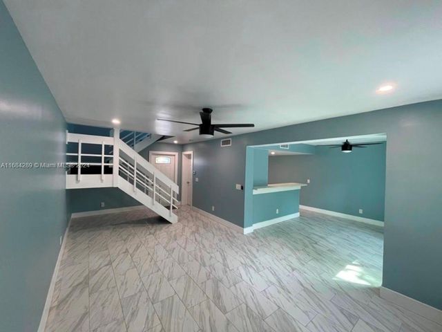 $2,450 | 330 Sunshine Drive | Coconut Creek