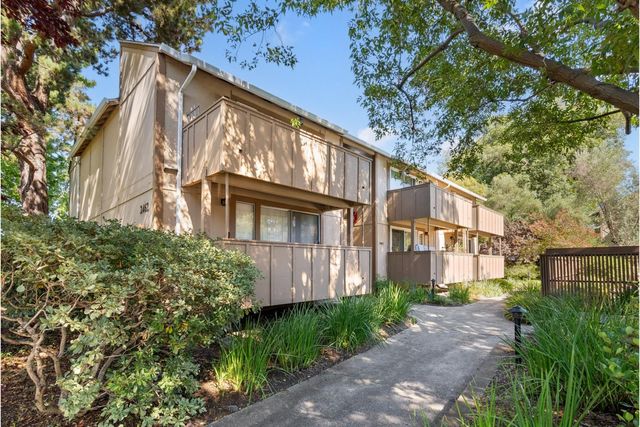 $798,000 | 2462 West Bayshore Road, Unit 6 | Midtown Palo Alto