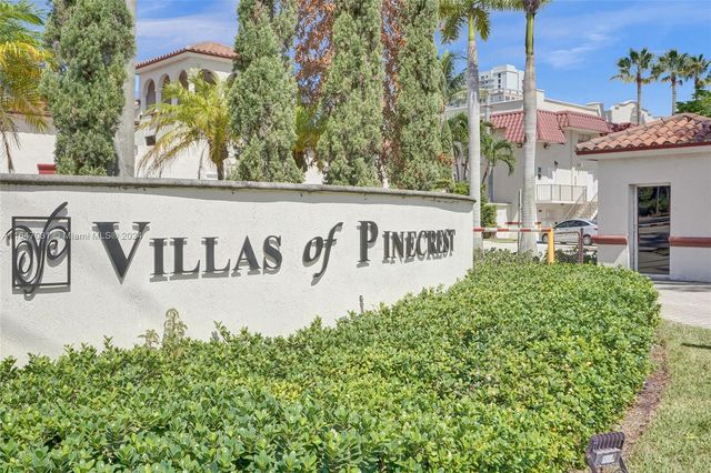 $449,000 | 8650 Southwest 67th Avenue, Unit 1022 | Pinecrest