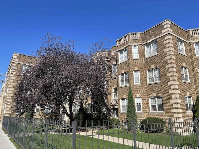 $1,900 | 3800 North Troy Street, Unit 1 | Irving Park