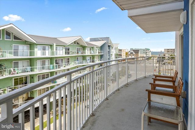 $685,000 | 111 76th Street, Unit 405 | Ocean City