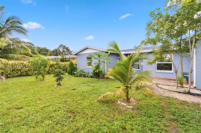 $550,000 | 1240 Stardust | North Lauderdale Estates