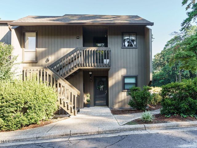 $329,900 | 85 Pine Valley Road, Unit 51 | Village West District