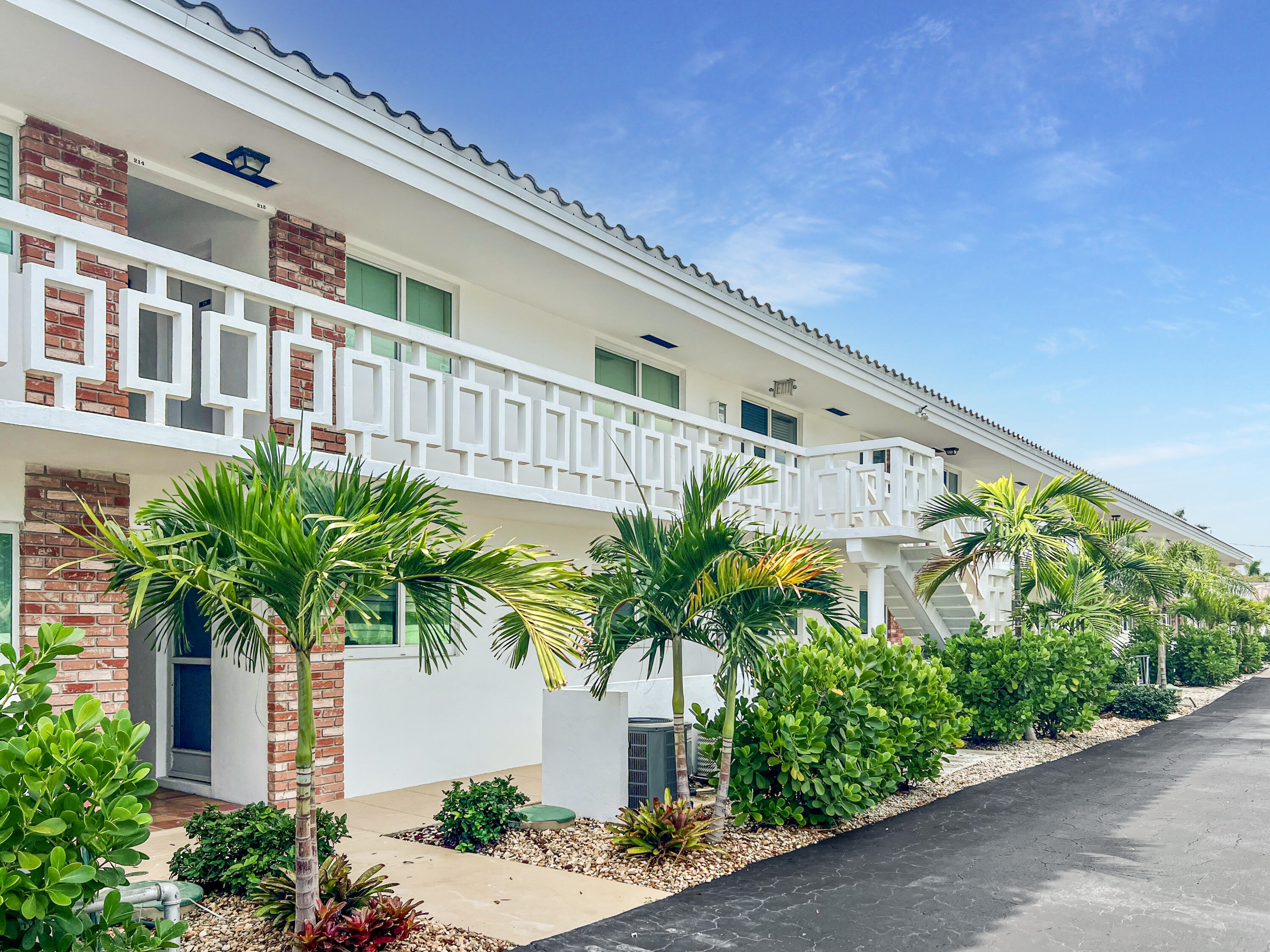 331 Tequesta Drive unit 216