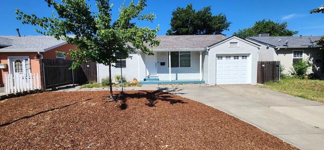 $390,000 | 1012 Jefferson Boulevard | Old West Sacramento