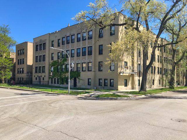 $1,900 | 6101 North Washtenaw Avenue, Unit A3 | West Rogers Park