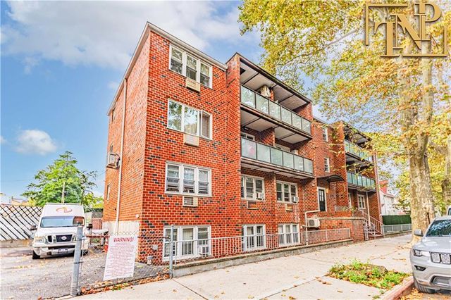 $469,900 | 3611 Shore Parkway, Unit 3B | Sheepshead Bay