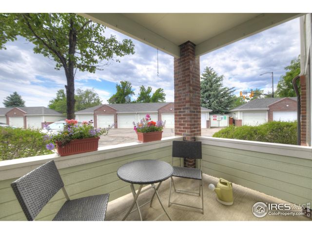 $340,000 | 33 South Boulder Circle, Unit 107 | Keewaydin