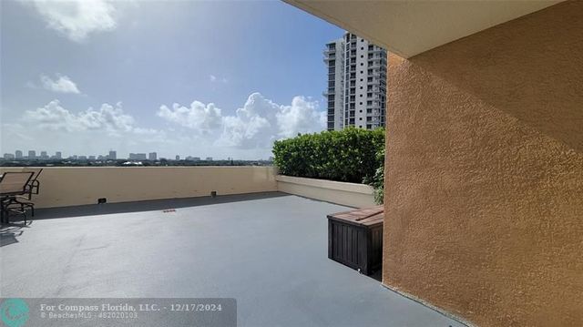 $5,500 | 100 North Federal Highway, Unit 926 | Waverly at las Olas Condominiums