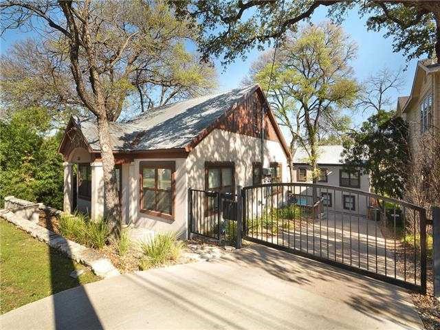 a view of house with a outdoor space