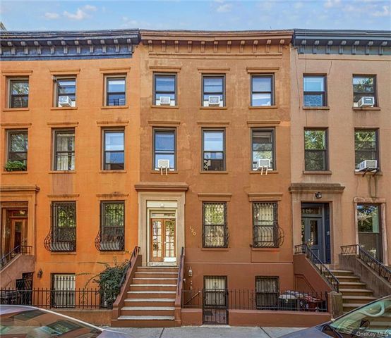 $5,490,000 | 120 Dean Street, Unit 4 | Boerum Hill