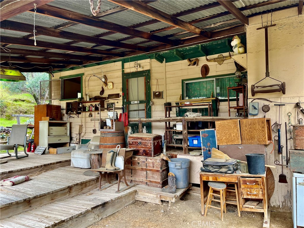 a area with table and chairs