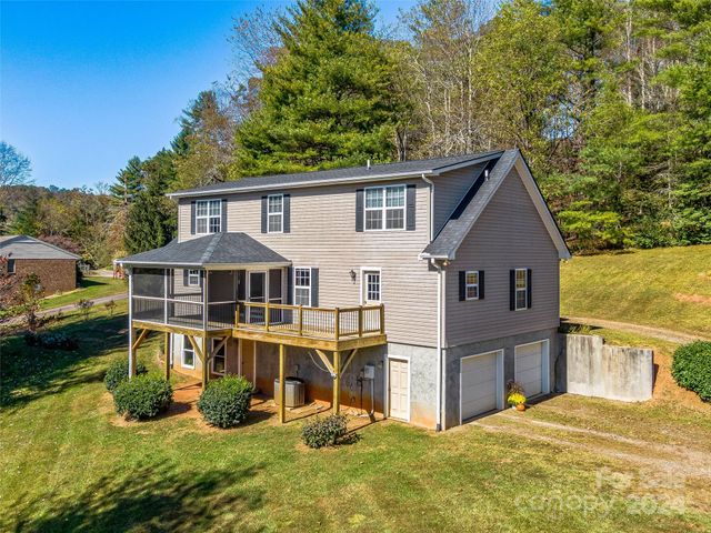 $470,000 | 74 River Road | Little River Township - Transylvania County