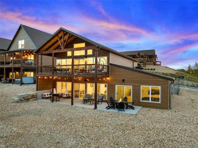 $950,000 | 18 Settlers Cove | Pine B Township - Stone County