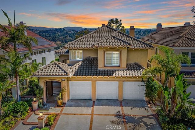 $2,100,000 | 26582 Meadow Crest Drive | South Laguna Hills