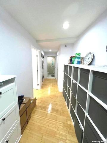 $659,000 | 132-03 Sanford Avenue, Unit 2I | Downtown Flushing